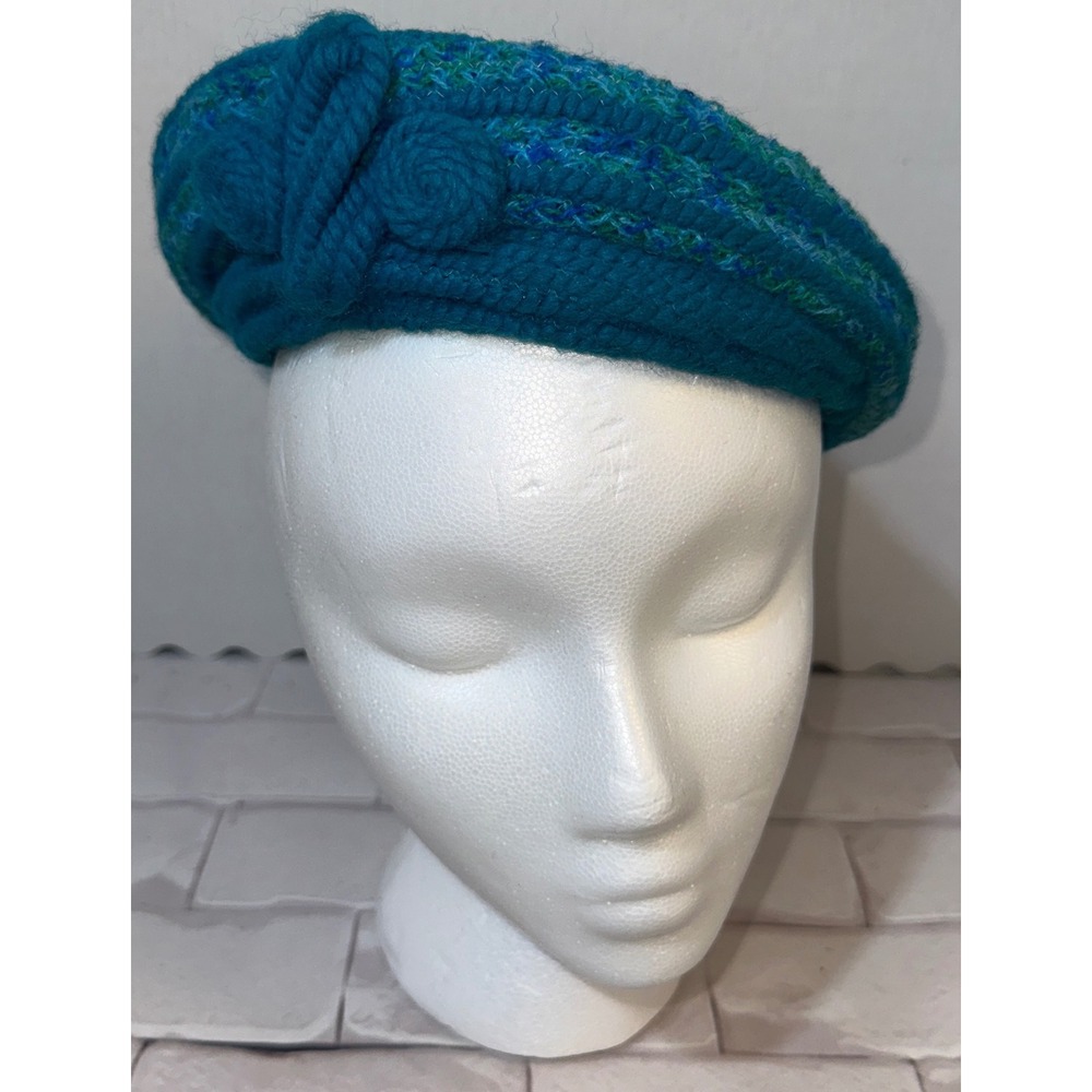 Vintage Everitt Original Teal Blue Green Wool Knit Beret Hat Side Knot Detail